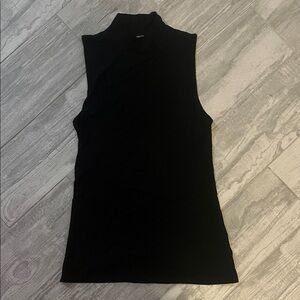 Express Chic Black Mock Neck Sleeveless Top